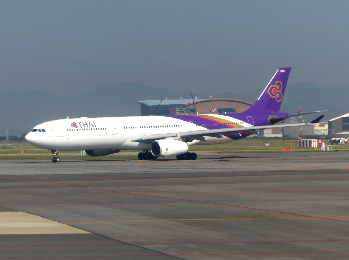 THAI AIRWAYS, HS-TEQ, Airbus A330, Busan-Gimhae (PUS), 20.5.2016