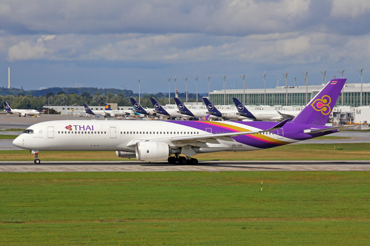 Thai Airways, HS-THN, Airbus A350-941, msn: 201,  Khiri Rat Nikhom / คีรีรัฐนิคม , 10.September 2022, MUC München, Germany.