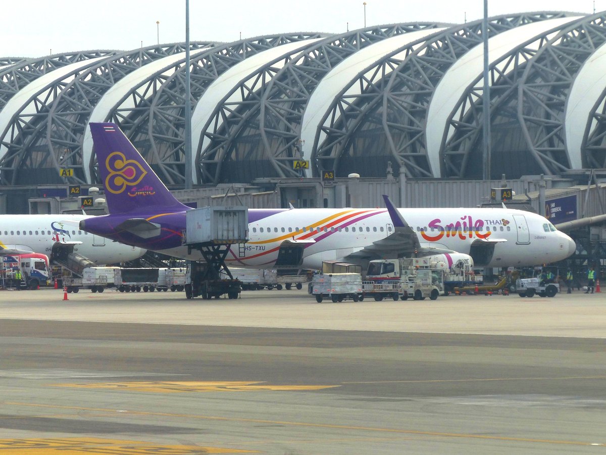 Thai Smile, Airbus A 320-232, HS-TXU, Bangkok Suvarnabhumi International Airport (BKK), 8.11.2018