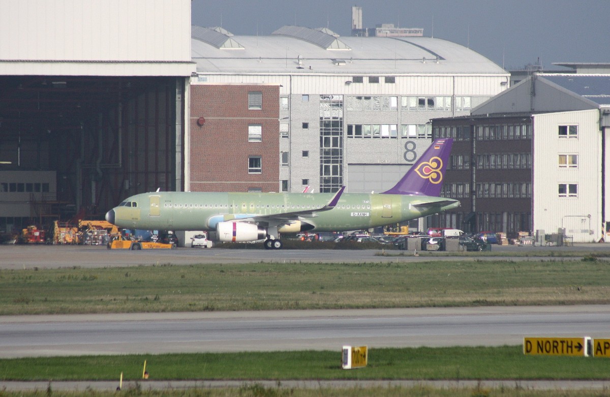 Thai Smile, D-AXAH, Reg.HS-TXR, (c/n 6374),Airbus A 320-232 (SL), 06.11.2014, XFW-EDHI, Hamburg-Finkenwerder, Germany 