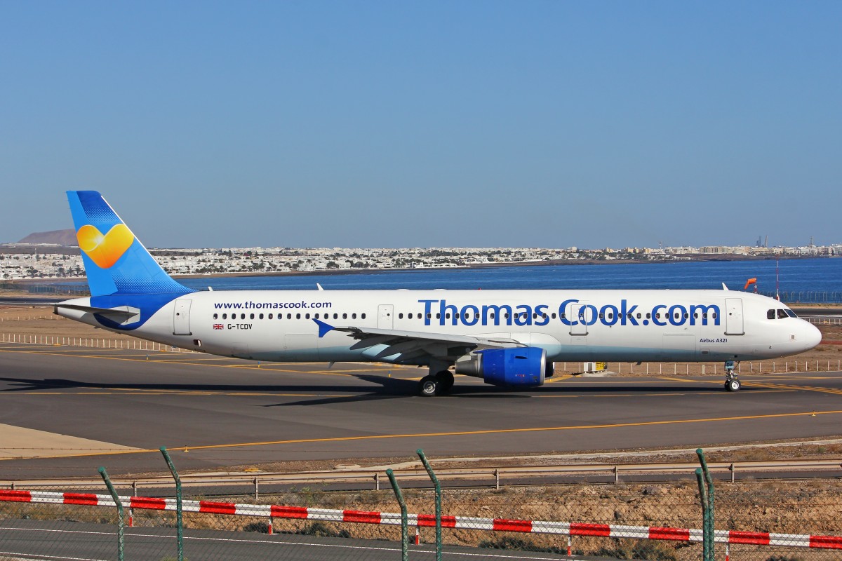 Thomas Cook Airlines, G-TCDV, Airbus A321-211, 17.Dezember 2015, ACE Lanzarote, Spain.