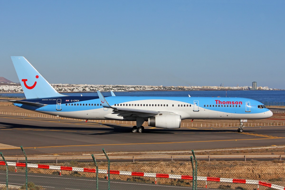 Thomson Airways, G-CPEV, Boeing B757-236 (W), 17.Dezember 2015, ACE Lanzarote, Spain.