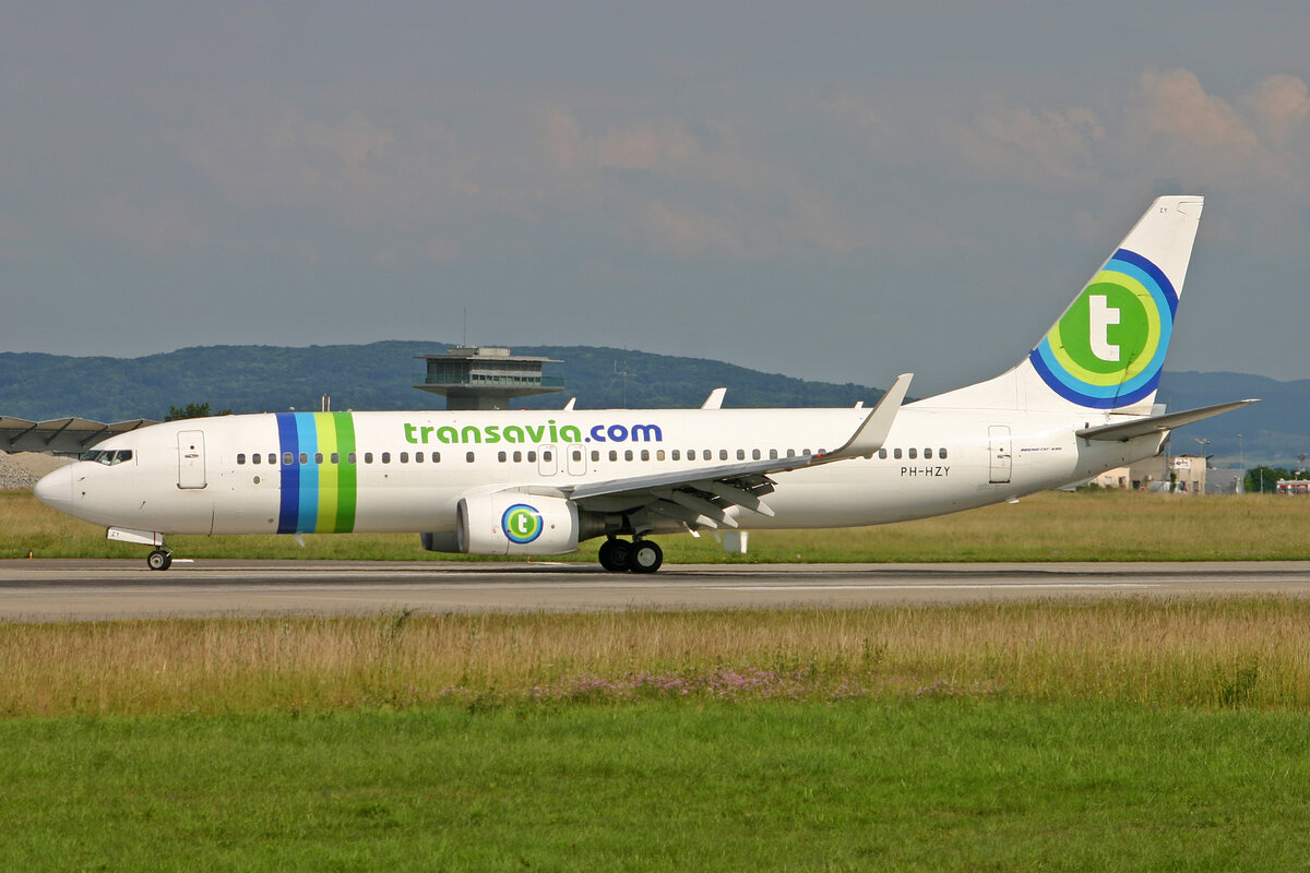 Transavia Airlines, PH-HZY, Boeing B737-8K2, msn: 30646/1122, 21.Juni 2008, BSL Basel - Mühlhausen, Switzerland.