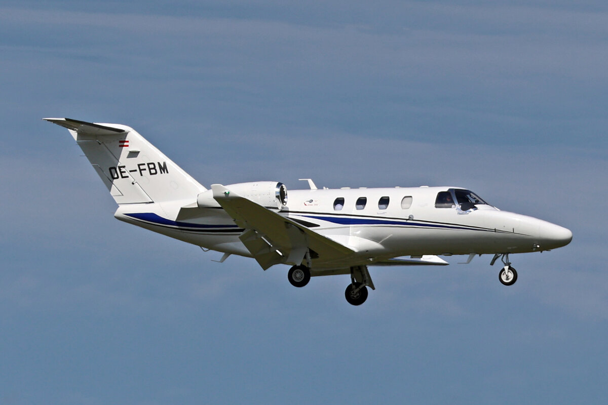 Transwing, OE-FBM, Cessna 525 Citation M2, msn: 525-1197, 24.August 2025, ZRH Zürich, Switzerland.