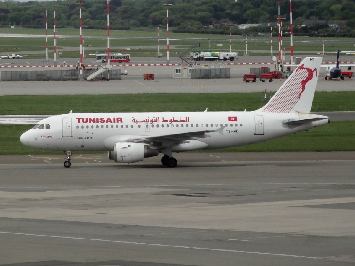 TS-IMK Tunisair Airbus A319-114      zum Start in Hamburg 02.05.2014
