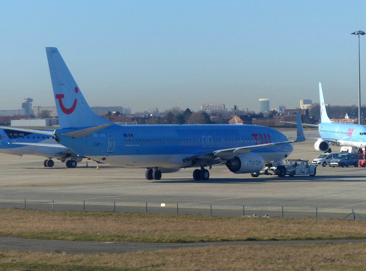 TUI Airlines Belgium, Boeing 737-8K5 (WL), OO-JBG, Brüssel Airport (BRU), 26.2.2019