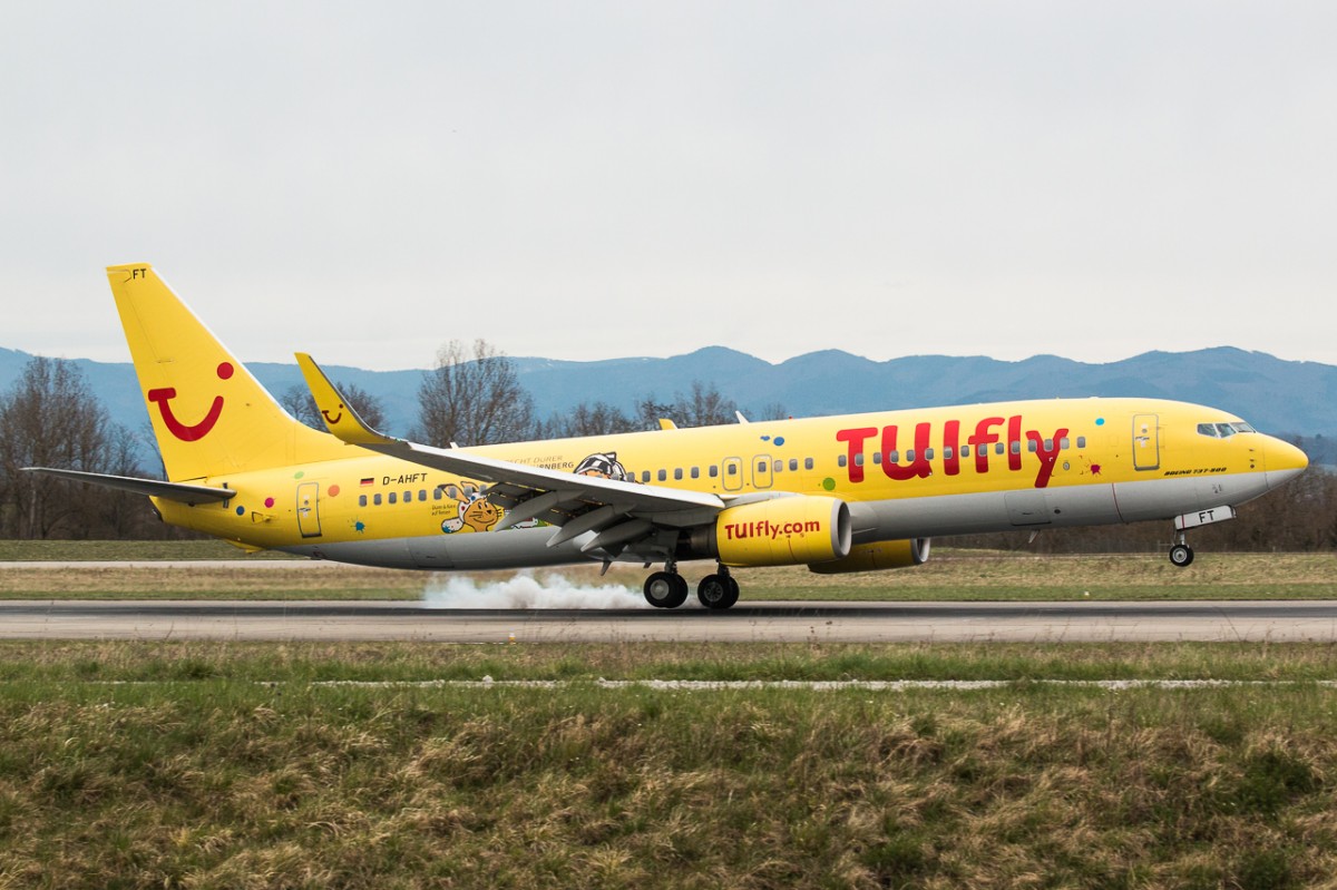 Tuifly , D-AHFT , Boeing 737-800 , Euro Airport , 03.04.2015