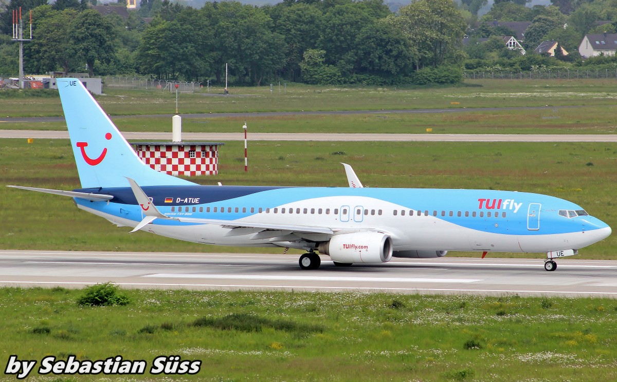 Tuifly B737-800WL D-ATUE @ Dusseldorf. 25.5.15