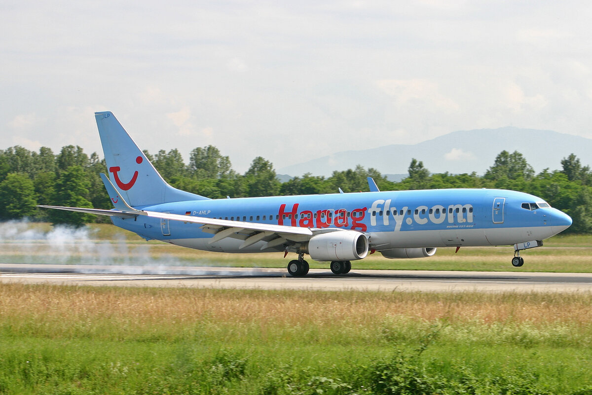 TUIfly, D-AHLP, Boeing B737-8K5, msn: 32905/1046, 14.Juni 2008, BSL Basel - Mühlhausen, Switzerland.