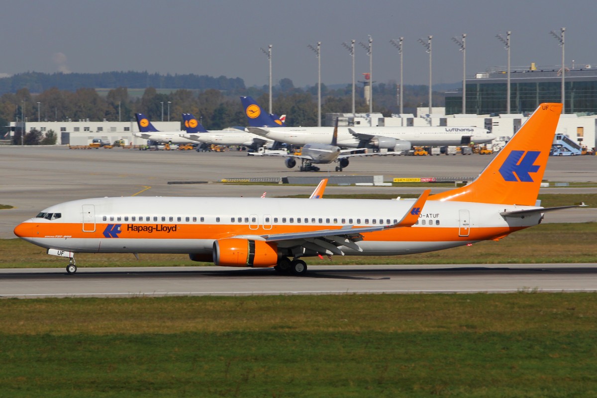 TUIfly, D-ATUF, Boeing 737-8K5 (W), 10.Oktober 2014, MUC München, Deutschland. Hapag Kreuzfahrten Bemahlung.