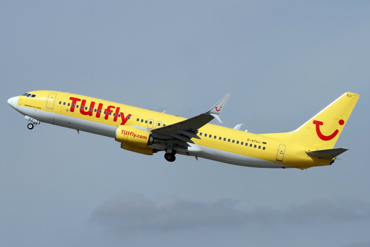 TUIfly (X3/TUI), D-ATUJ, Boeing, 737-8K5 sswl (weißes Radom), 03.04.2015, DUS-EDDL, Düsseldorf, Germany