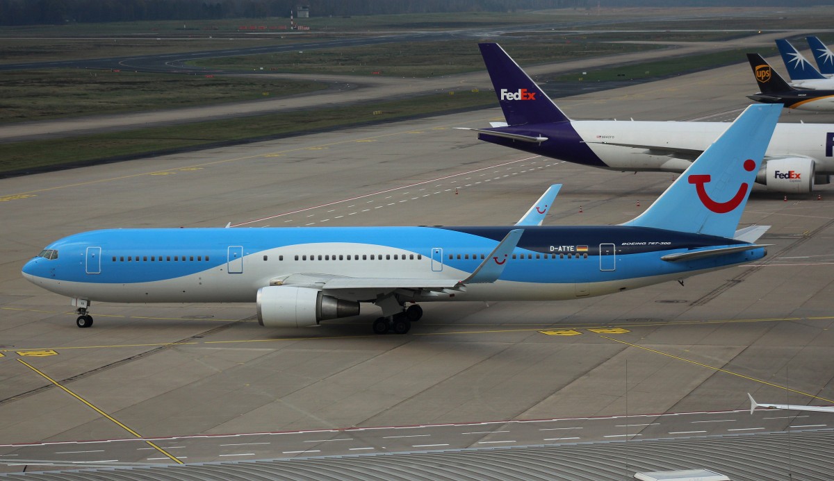 Tuifly,D-ATYE,(C/N 28979),Boeing 767-304(ER), 22.11.2015,CGN-EDDK, Köln -Bonn, Germany 