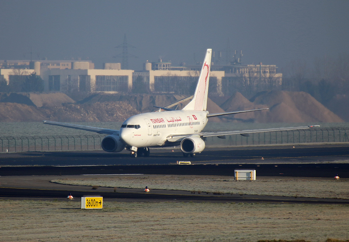 Tunisair, Boeing B 737-6H3, TS-IOM, SXF, 20.01.2019