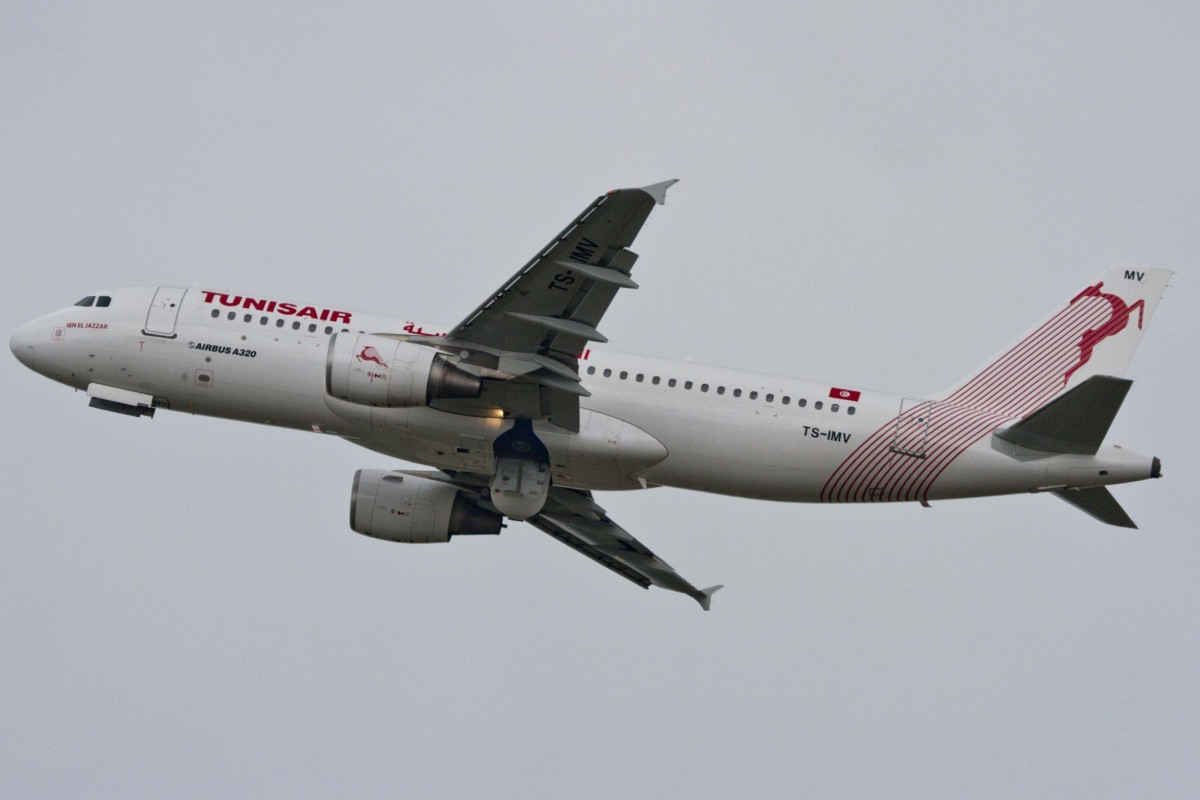 Tunisair (TU-TAR), TS-IMV  Ibn El Jazzar , Airbus, A 320-214, 27.06.2015, DUS-EDDL, Düsseldorf, Germany