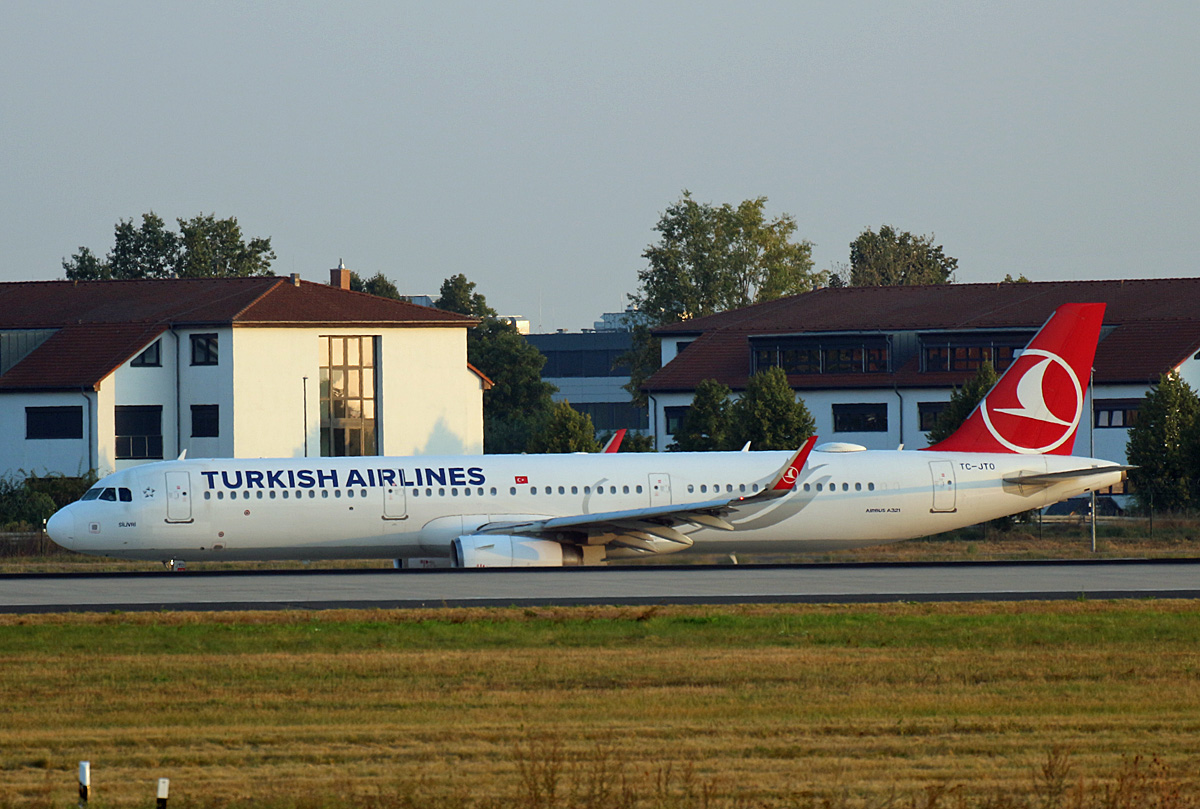 Turkish Airlines, Airbus A 321-231, TC-JTD, BER, 04.09.2024