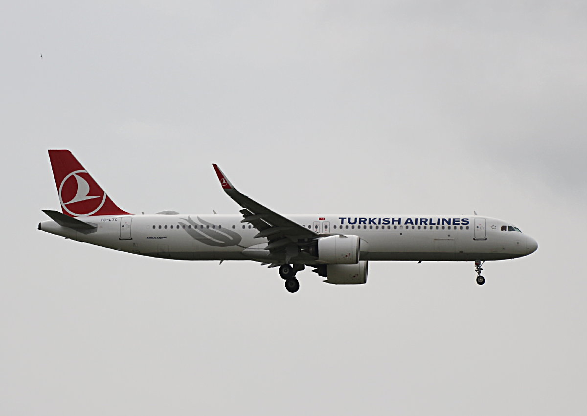 Turkish Airlines, Airbus A 321-271NX, TC-LTC, BER, 09.06.2026
