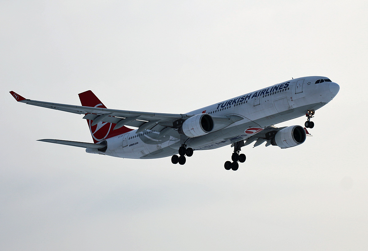 Turkish Airlines, Airbus A 330-223, TC-JIT, BER, 20.01.2024