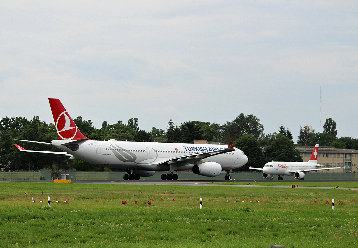 Turkish Airlines, Airbus A 330-343, TC-LOE, Swiss, Airbus A 320-214, HB-IJJ, TXL, 05.08.2017