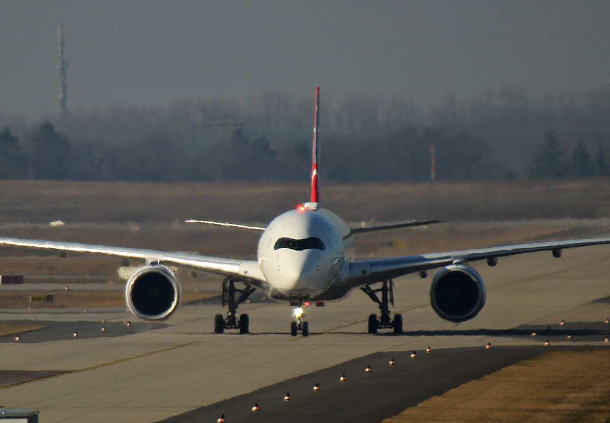 Turkish Airlines, Airbus A 350-941, TC-LGD, BER, 05.03.2022
