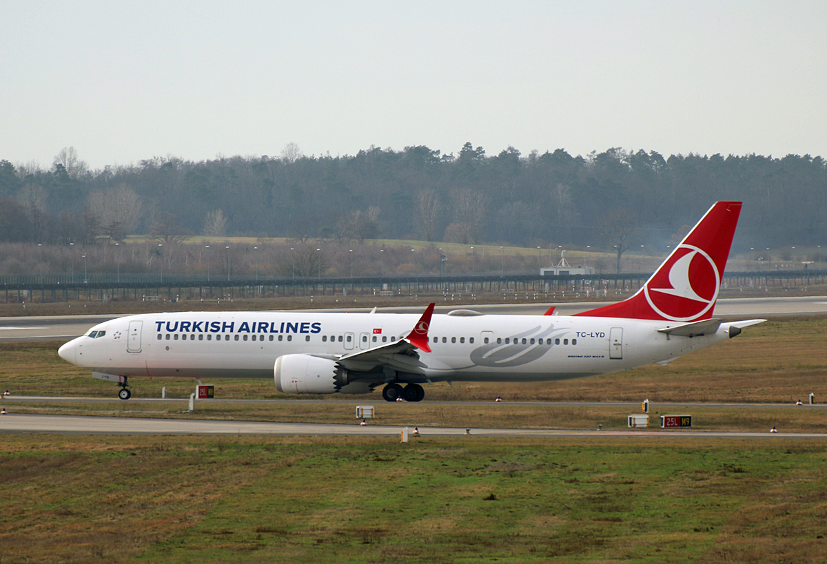 Turkish Airlines, Boeing B 737 MAX 9, TC-LYD, BER, 16.02.2024