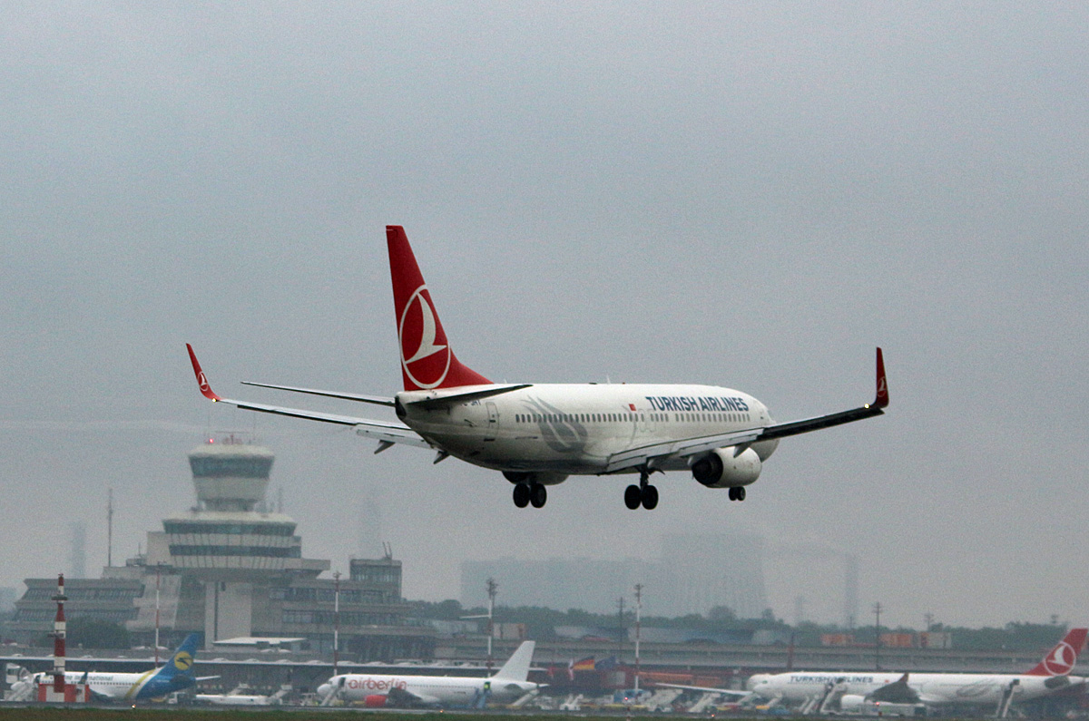 Turkish airlines, Boeing B 737-8F2, TC-JGT, TXL, 04.06.2017