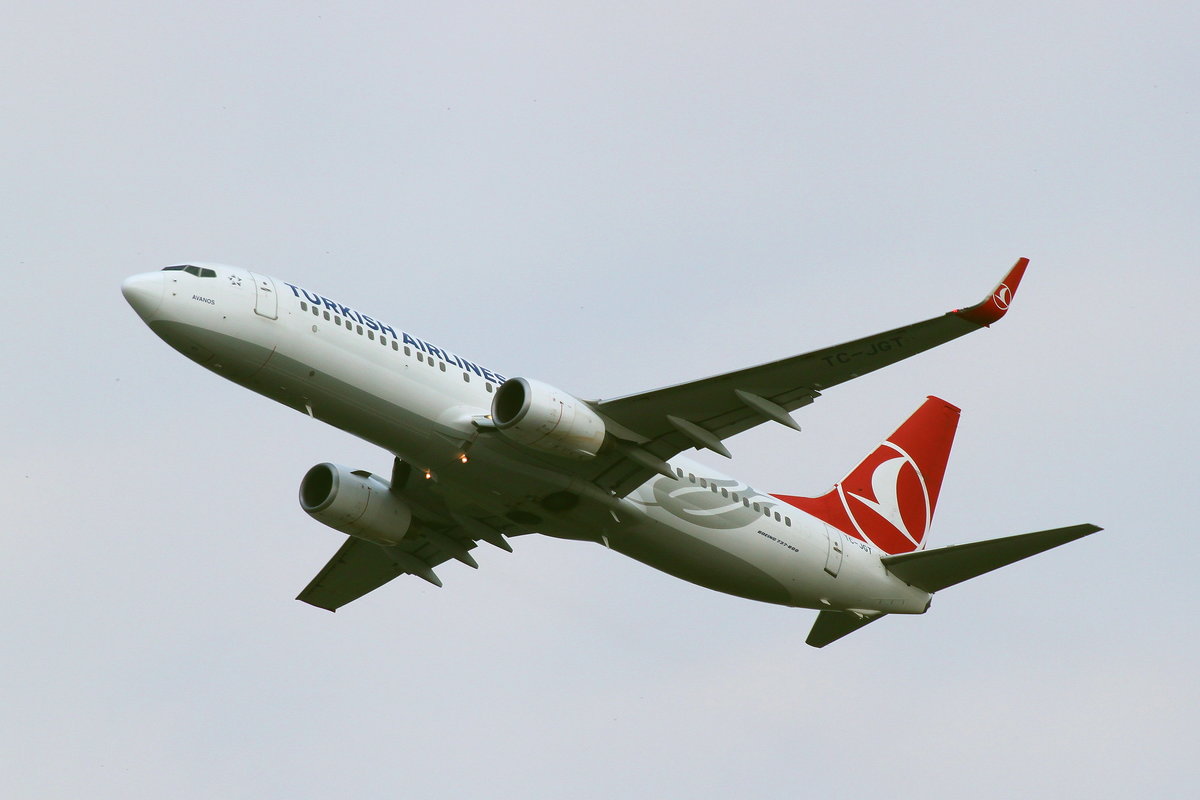 Turkish Airlines, TC-JGT, Boeing 737-8F2. Gestartet von Köln-Bonn (CGN/EDDK) nach Istanbul-Sabiha Gökcen (SAW), 24.07.2016