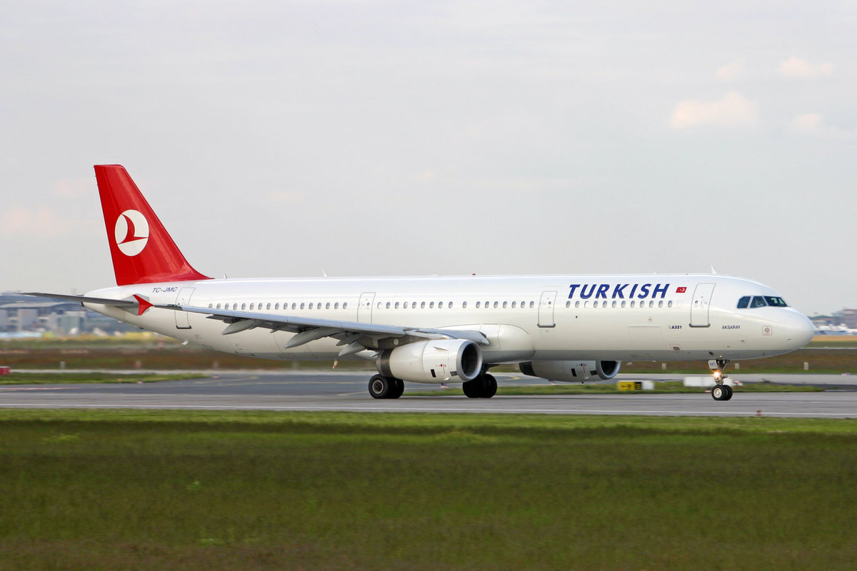 Turkish Airlines, TC-JMC, Airbus A321-231, msn: 806,  Aksaray , 18.Mai 2005, FRA Frankfurt, Germany.