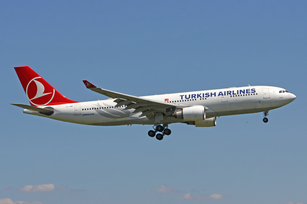 Turkish Airlines, TC-JNB, Airbus A330-203, msn: 704,  Konya , 09.Juli 2018, ZRH Zürich, Switzerland.