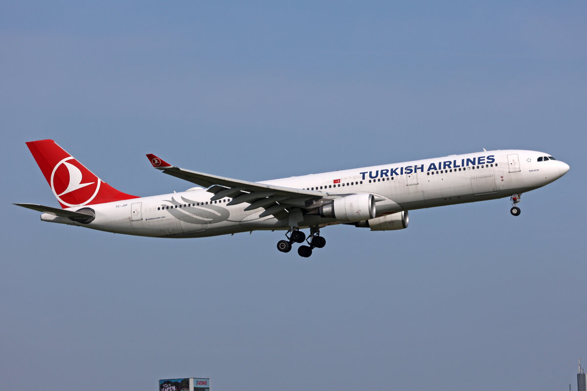 Turkish Airlines, TC-JOF, Airbus A330-303, msn: 1616,  Sakarya , 19.Mai 2023, AMS Amsterdam, Netherlands.