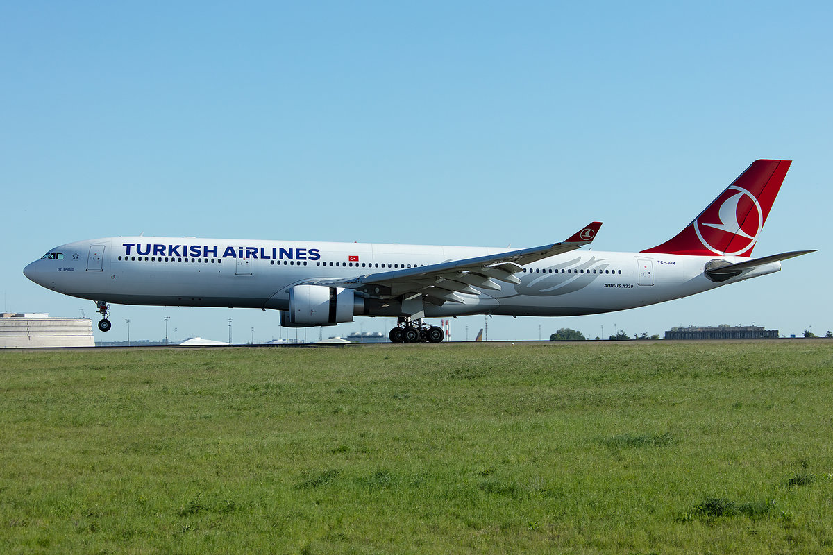 Turkish Airlines, TC-JOM, Airbus, A330-303, 13.05.2019, CDG, Paris, France


