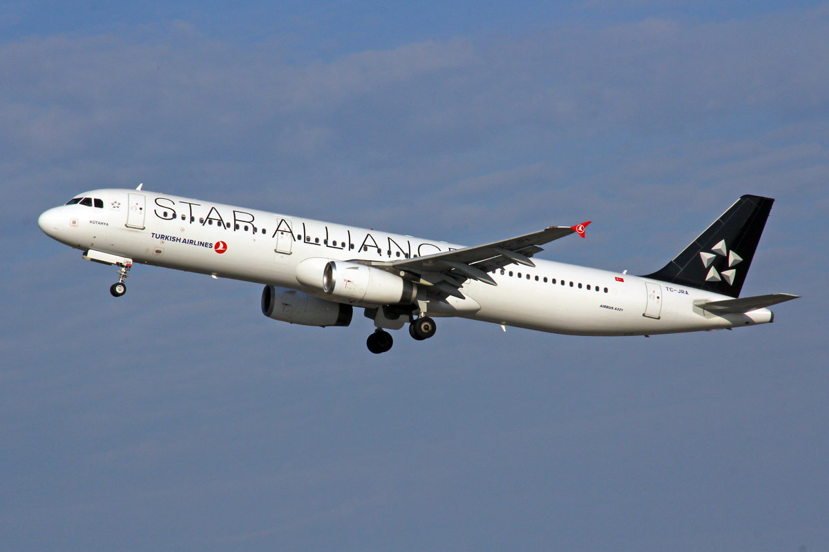 Turkish Airlines, TC-JRA, Airbus A321-231, msn. 2823,  Kutahya , 01.August 2018, ZRH Zürich, Switzerland.