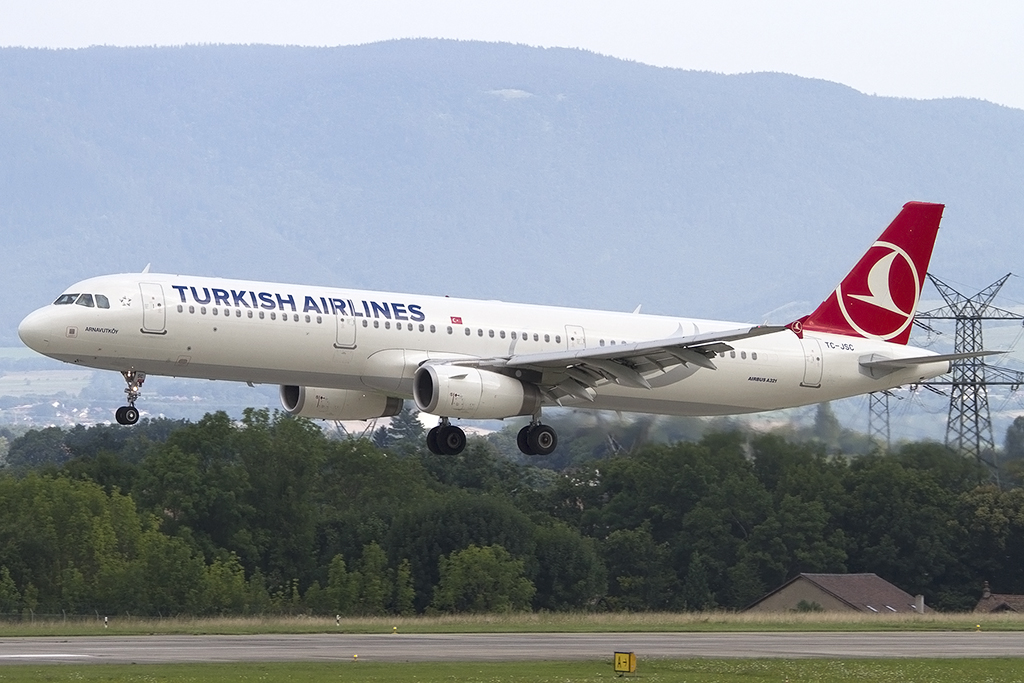 Turkish Airlines, TC-JSC, Airbus, A321-231, 10.08.2014, GVA, Geneve, Switzerland 




