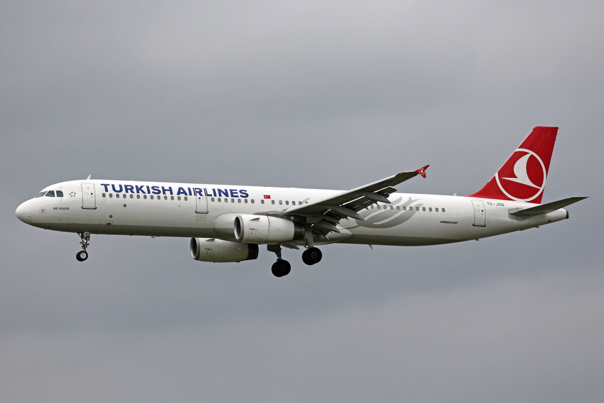 Turkish Airlines, TC-JSD, Airbus A321-231, msn: 5388,  Kız Kulesi , 19.April 2023, ZRH Zürich, Switzerland.