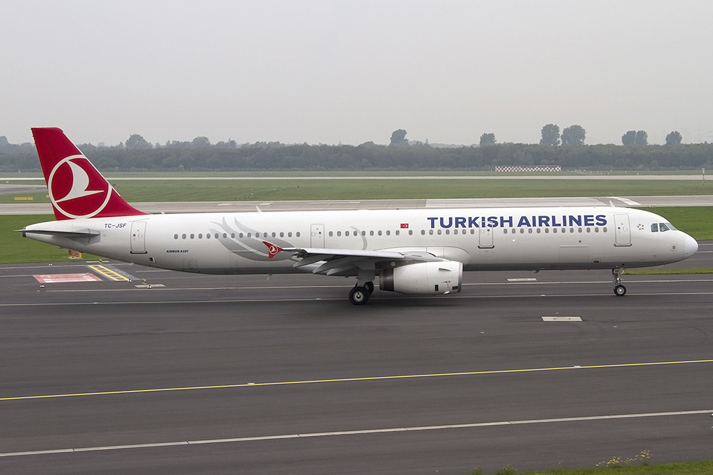 Turkish Airlines, TC-JSF, Airbus, A321-231, 08.10.2013, DUS, Düsseldorf, Germany 


