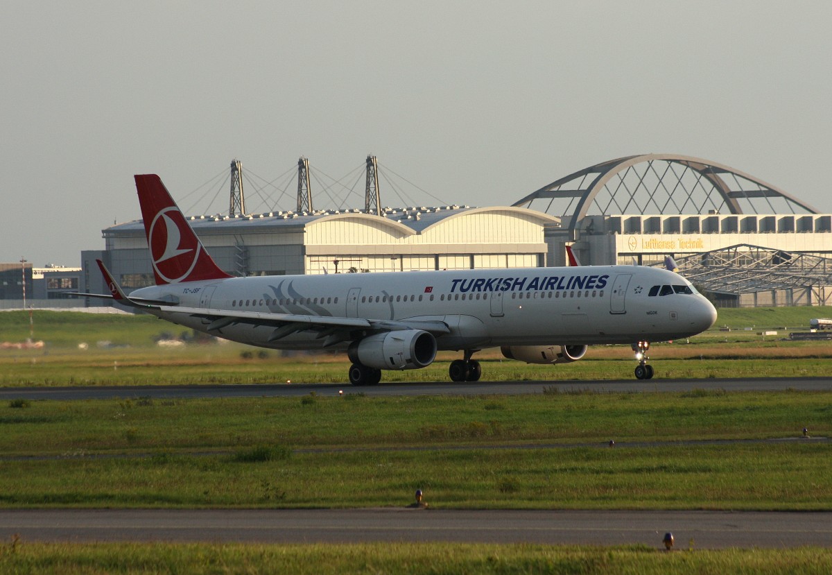 Turkish Airlines, TC-JSF, (c/n 5465),Airbus A 321-231 (SL), 02.09.2015, HAM-EDDH, Hamburg, Germany 
