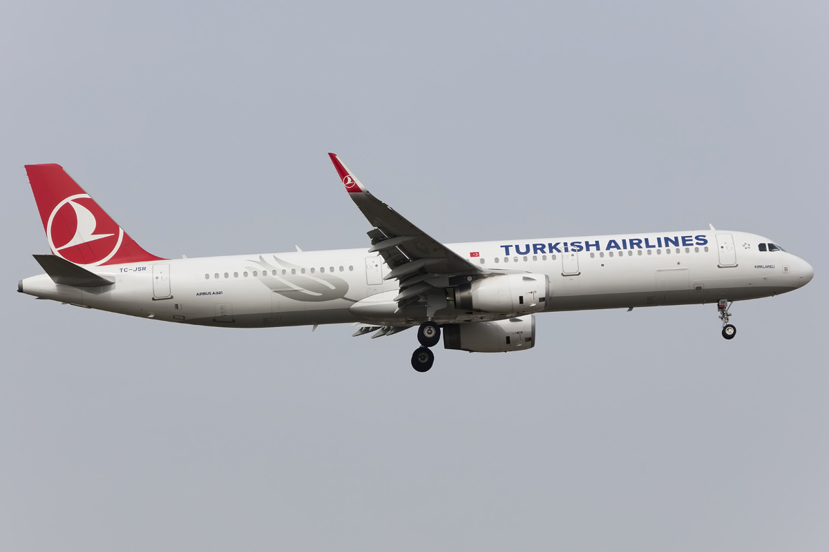 Turkish Airlines, TC-JSR, Airbus, A321-231, 02.04.2016, FRA, Frankfurt, Germany 



