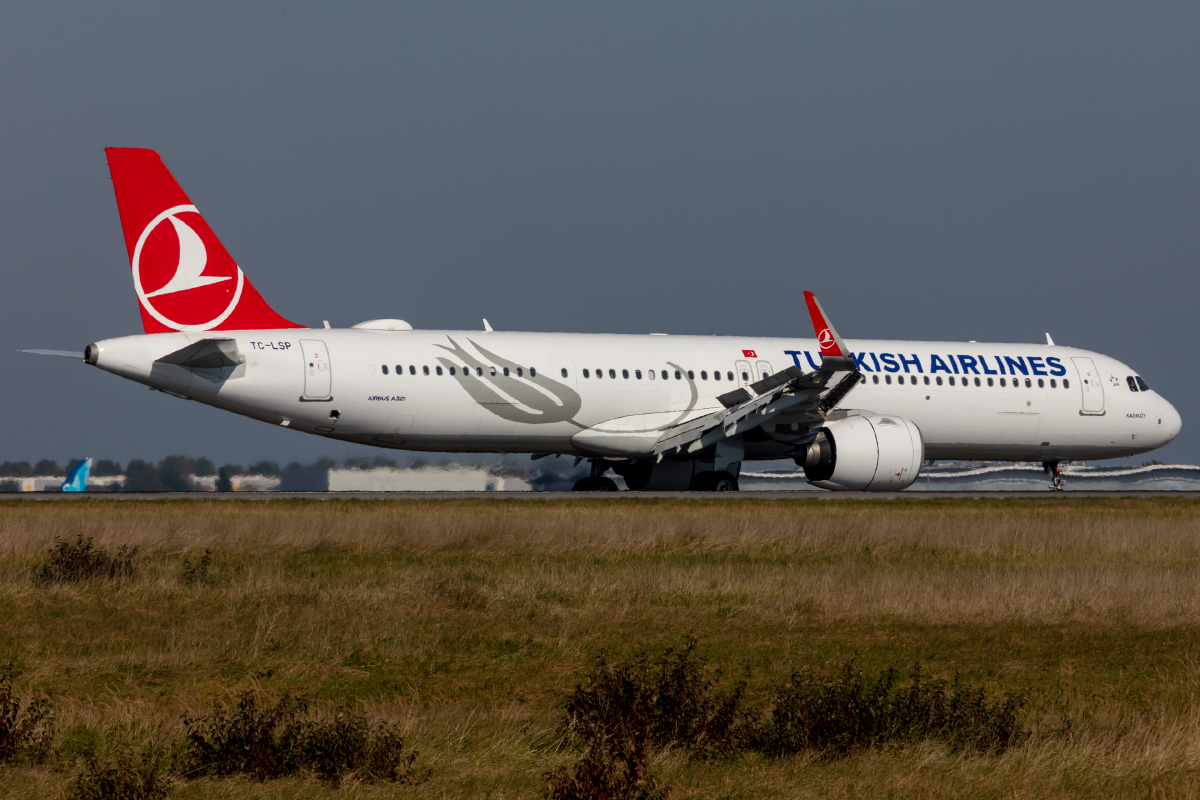 Turkish Airlines, TC-LSP, Airbus, A321-271NX, 09.10.2021, CDG, Paris, France