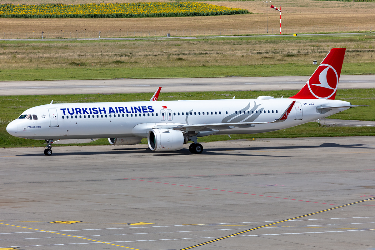 Turkish Airlines, TC-LST, Airbus, A321-271NX, 06.08.2021, GVA, Geneve, Switzerland