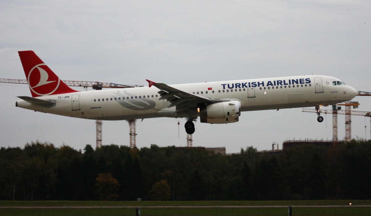 Turkish Airlines,TC-JRN,(c/n4654),Airbus A321-231,19.10.2013,HAM-EDDH,Hamburg,Germany