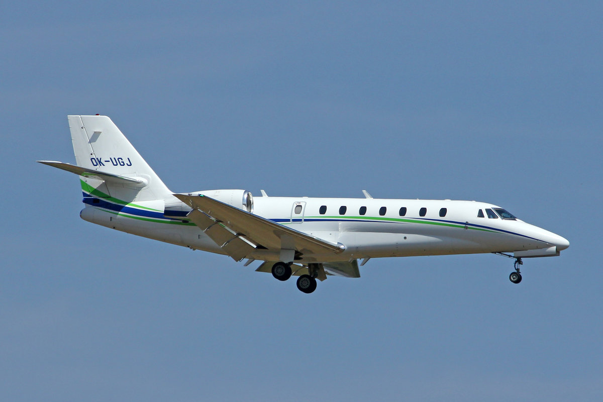 UG Jet s.r.o., OK-UGJ, Cessna 680 Sovereign, msn: 680-0324, 01.August 2018, ZRH Zürich, Switzerland.