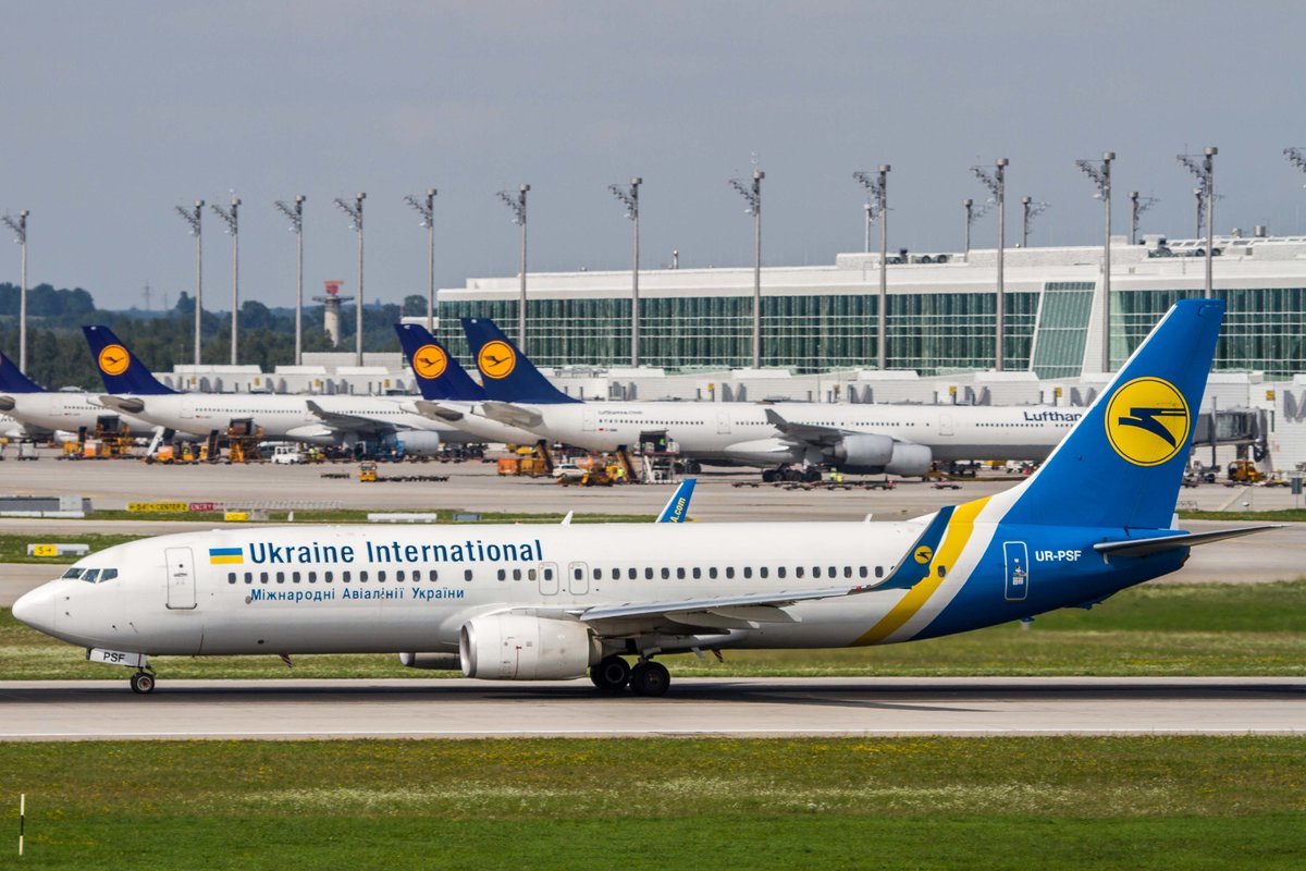 Ukraine International Airlines (PS-AUI), UR-PSF, Boeing, 737-84R wl, 22.08.2017, MUC-EDDM, München, Germany 