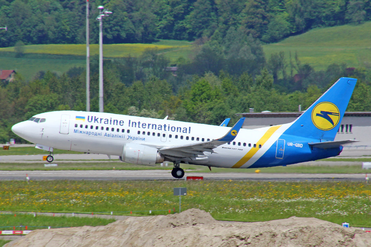 Ukraine International Airlines, UR-GBD, Boeing 737-36Q, 13.Mai 2017, ZRH Zürich, Switzerland.