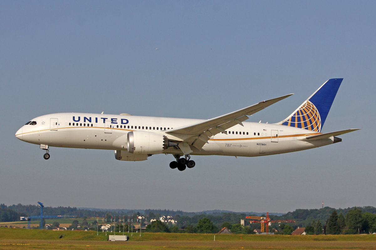 United Airlines, N27901, Boeing 787-824, msn: 34821/045, 25.Juni 2019, ZRH Zürich, Switzerland.