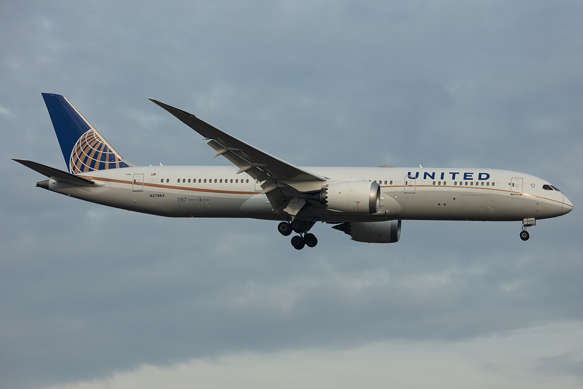 United Airlines, N27964, Boeing, B787-8, 24.11.2019, FRA, Frankfurt, Germany





