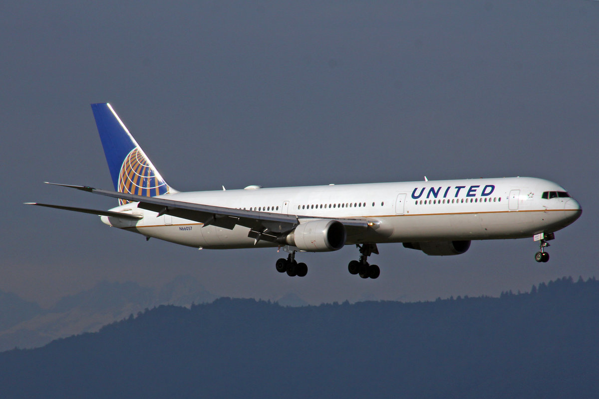 United Airlines, N66057, Boeing 767-424ER, 29.Juli 2017, ZRH Zürich, Switzerland.