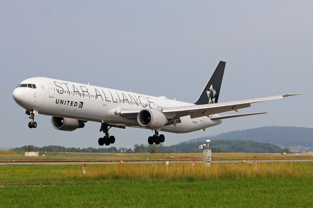 United Airlines, N76055, Boeing 767-424ER, msn: 29450/826, 06.Juli 2019, ZRH Zürich, Switzerland.