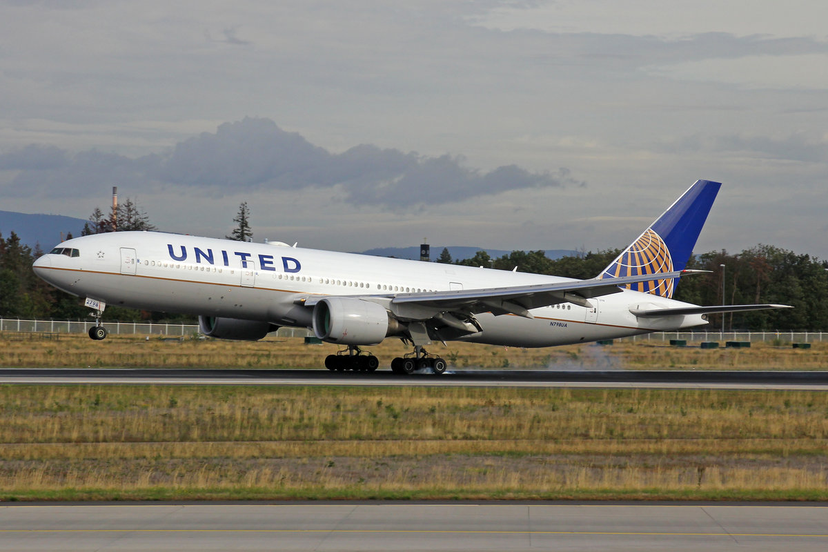 United Airlines, N798UA, Boeing B777-222ER, msn: 26928/123, 29.September 2019, FRA Frankfurt, Germany.