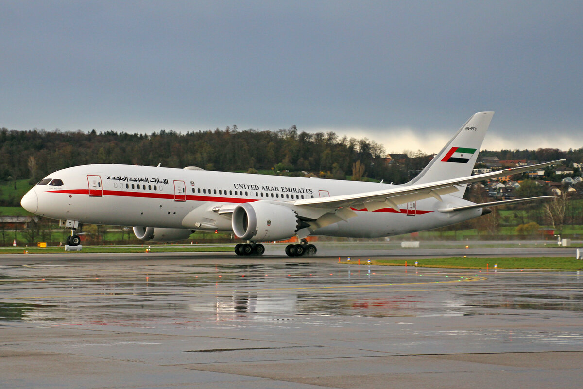 United Arab Emirates, A6-PFC, Boeing 787-8, msn: 35303/141,  Al Dhafra , 26.März 2023, ZRH Zürich, Switzerland.