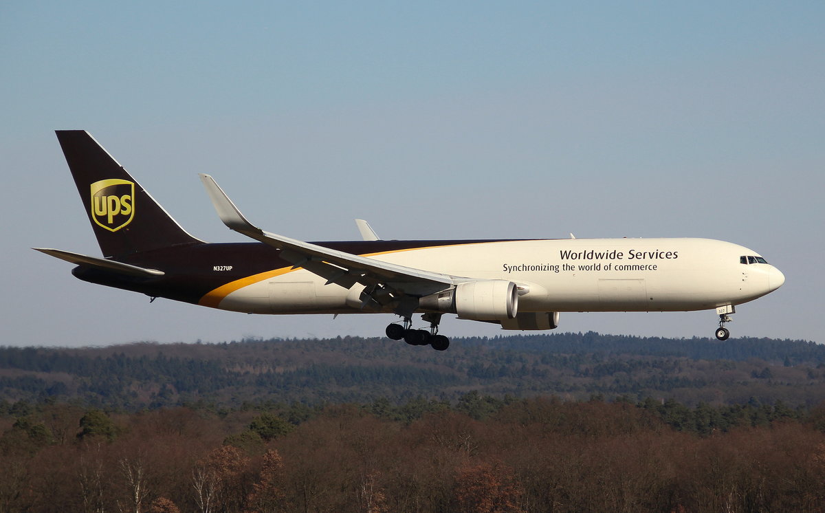 UPS, N327UP, MSN 27753, Boeing 767-34AF, 25.02.2018, CGN-EDDK, Köln-Bonn, Germany 