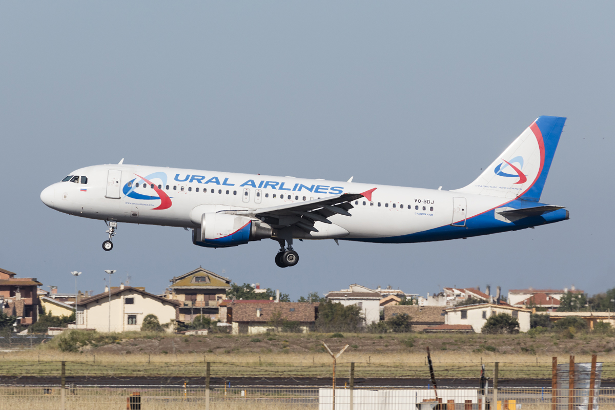 Ural Airlines, VQ-BDJ, Airbus, A320-214, 30.04.2017, FCO, Roma, Italy


